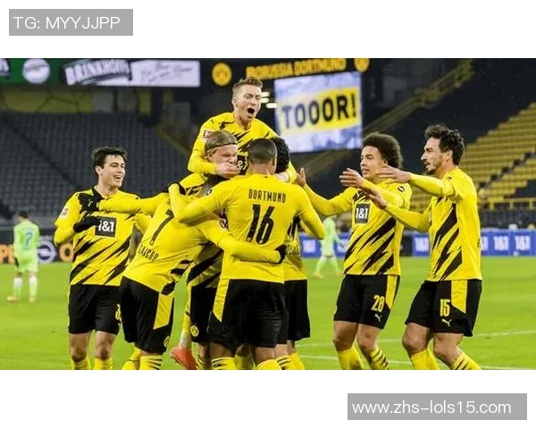 克隆与不来梅的对比分析探讨足球战术与球队表现的异同